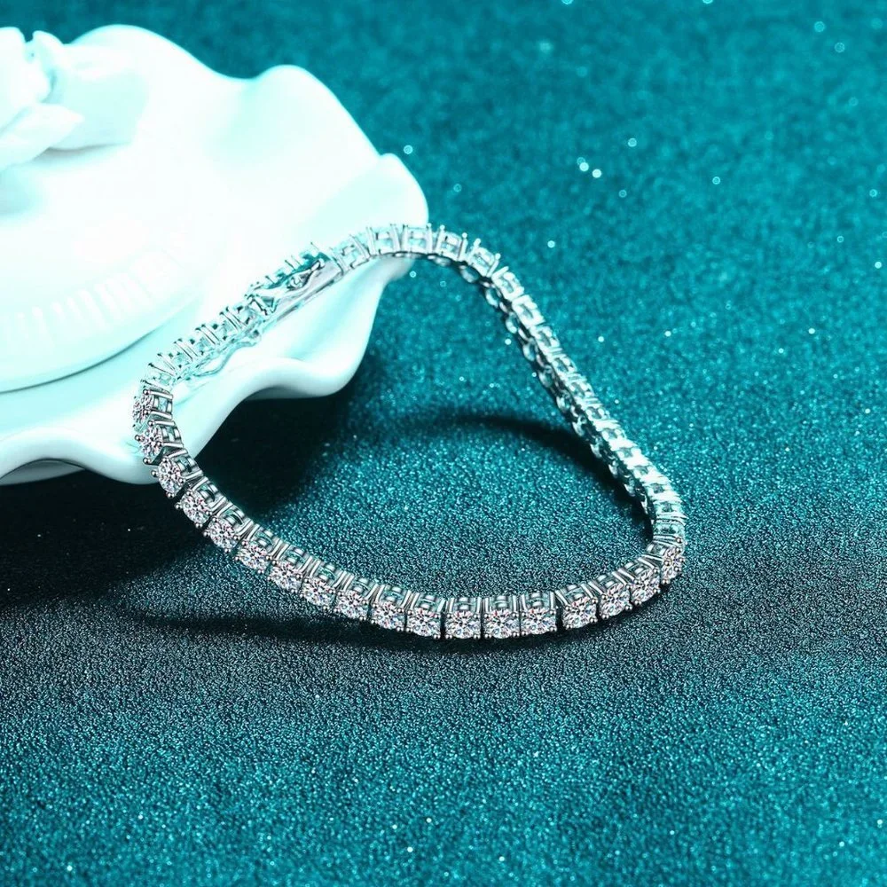 Certified 10.8ct. t.w. Moissanite Diamond Tennis Net Bracelet NEW